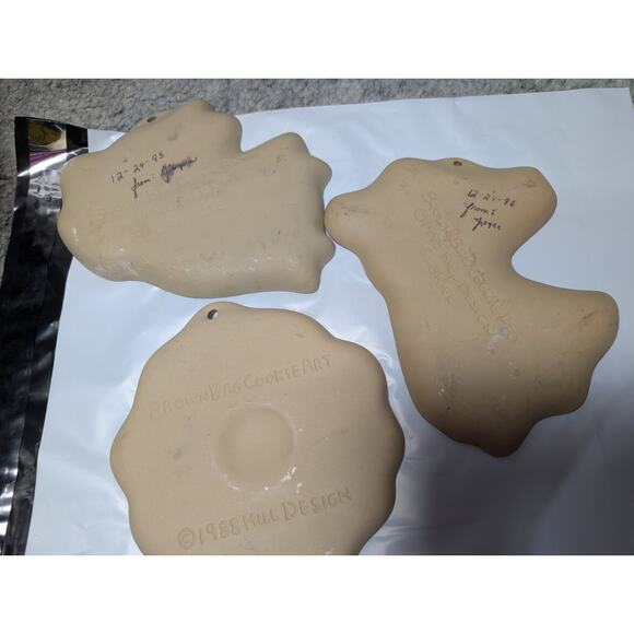 Vintage Brown Bag Cookie Art Molds Stoneware Set Of 3 Angel Wreath - Picture 6 of 8